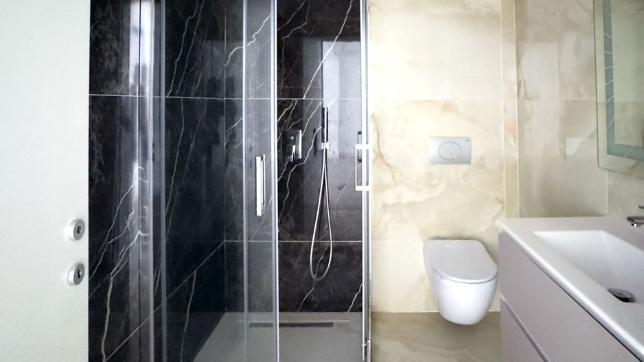 Vizualizează Tur 360 – Apartament cu Vedere la Mare în White Titanic - Poză 6