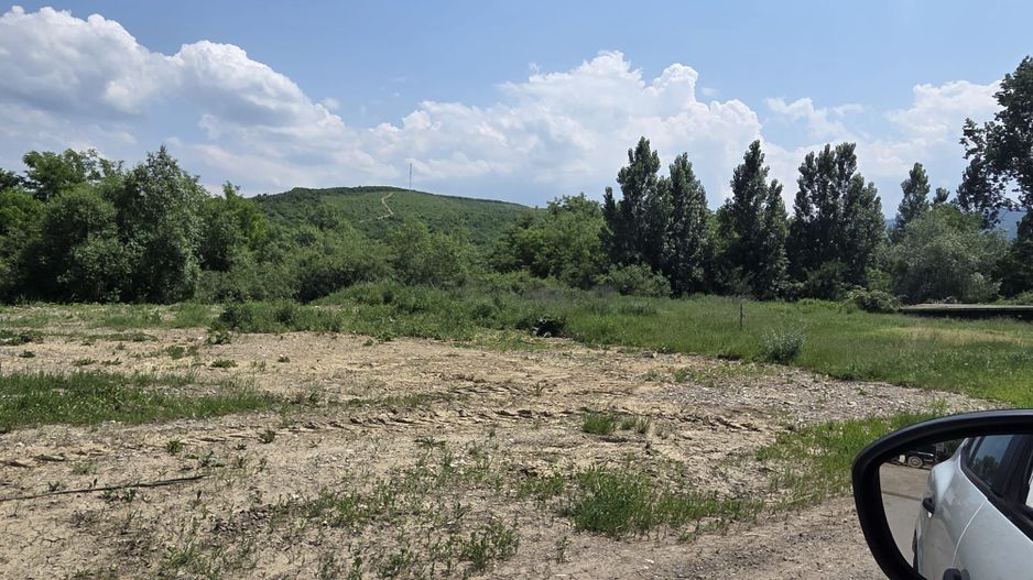 Teren de vânzare – 1.000 mp – Tărlungeni, zonă în dezvoltare - Poză 2