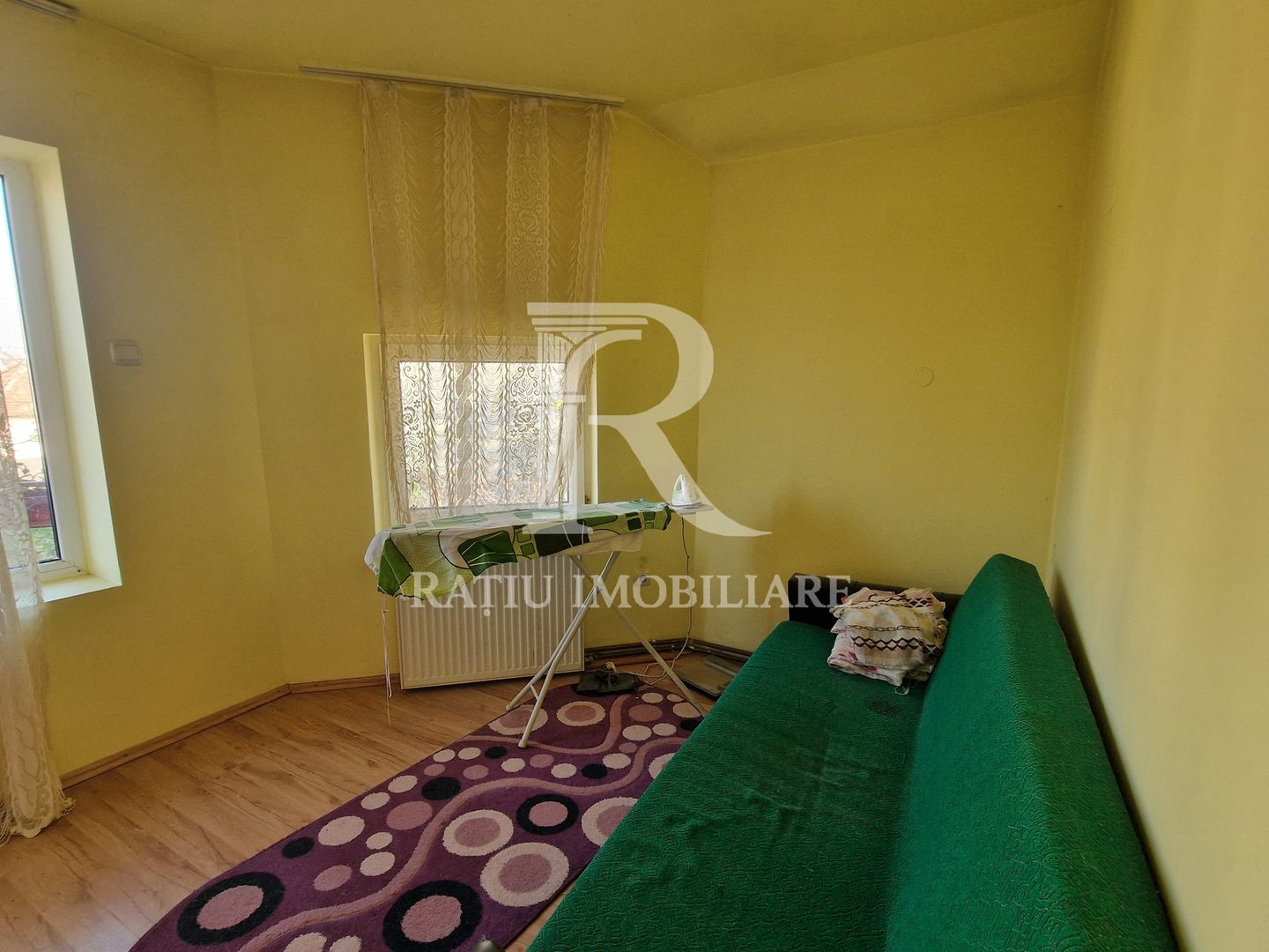 Casa cu 5 camere de vanzare | Iosia | Oradea. - Poză 9