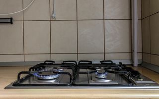 Apartament renovat cu 2 camere langa metrou de închiriat - Poză 16