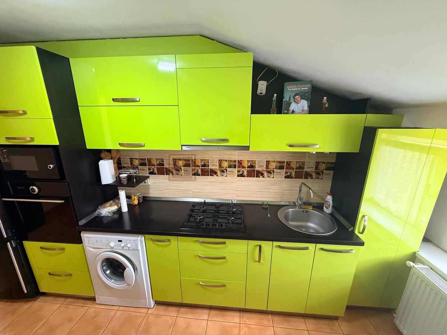 3 camere-2 dormitoare| mansarda spatioasa| centrala| balcon spatios| Sagului - Poză 14