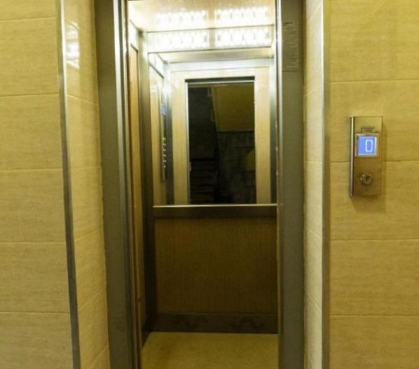 Apartament cu 2 camere,  51 mp, Bld Dacia, Oradea - Poză 17