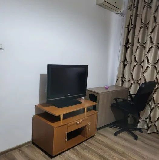 Apartament ultra-central, doua camere, bulevardul Mihail Kogalniceanu - Poză 2