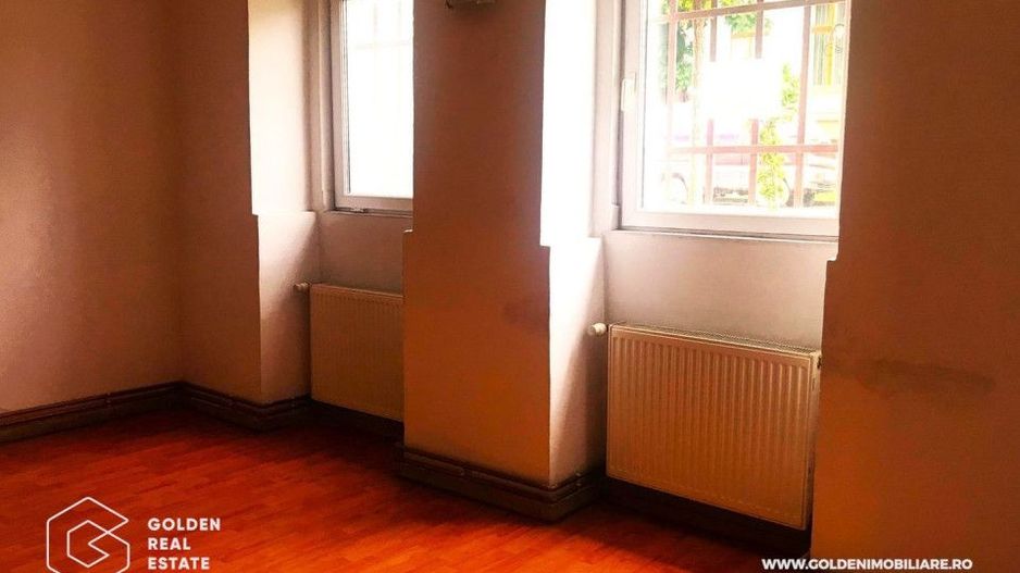 Spatiu la demisol, 5 camere, zona Intim - Poză 3