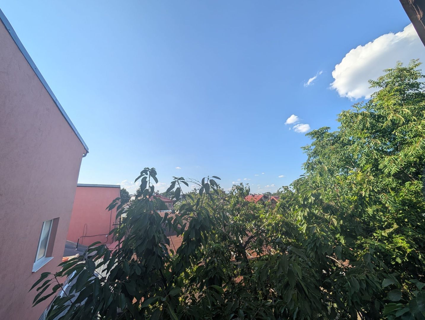 Vila spațioasă 6 camere cu teren generos – Ferentari – Preț excelent! - Poză 27