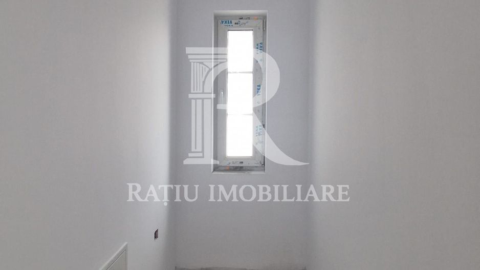 Casa de vanzare cu 4 camere | Cihei | Finisata | Bihor - Poză 14