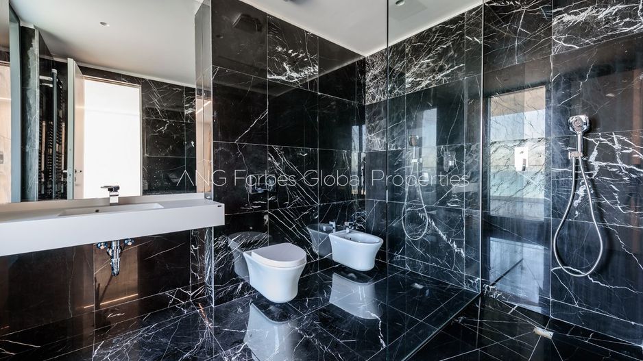 Apartament de 5 camere spațios, situat în zona Nord din Constanța - Poză 22