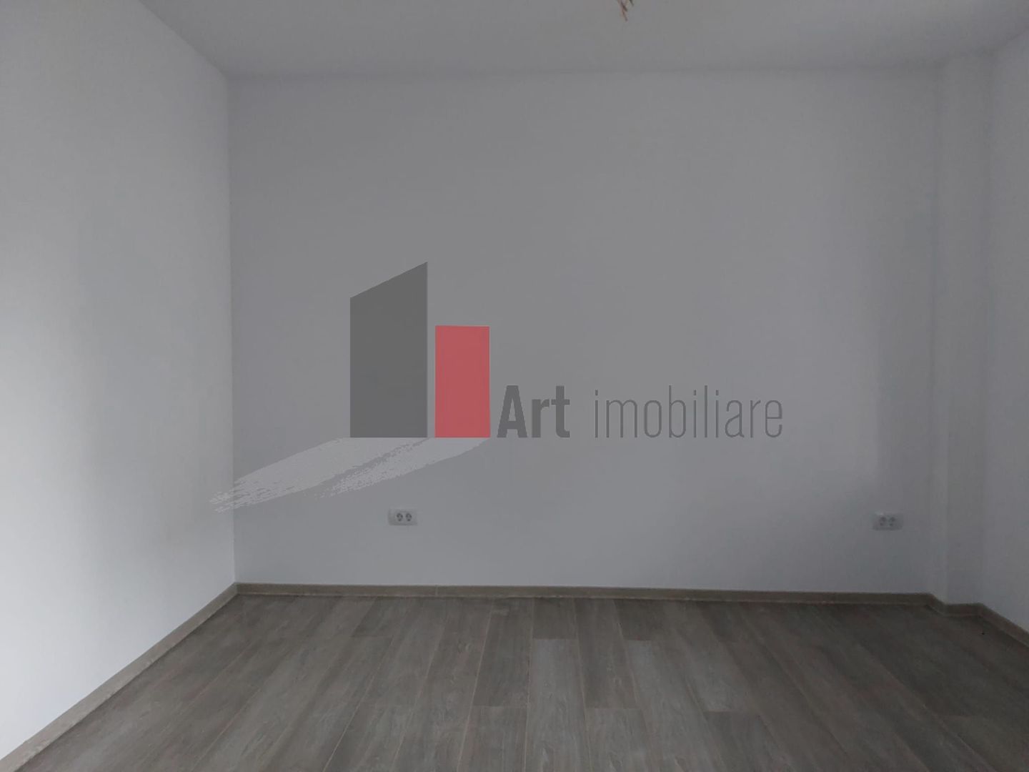 Spatiul "MAGRANA" , P-ta Alba Iulia, imobil 2024, TOTUL NOU - Poză 8