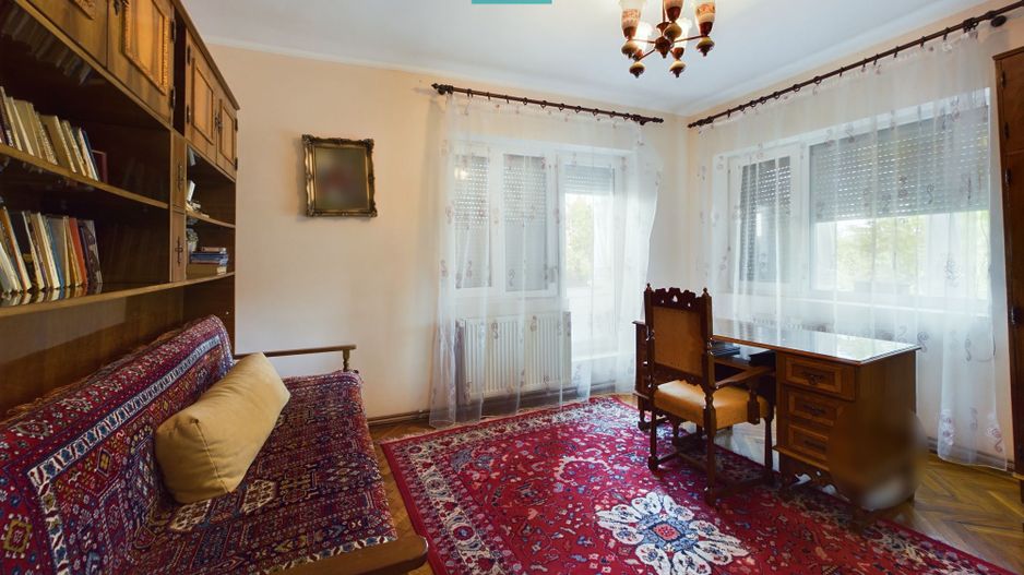 Casă clasică în Chișineu-Criș - Poză 20