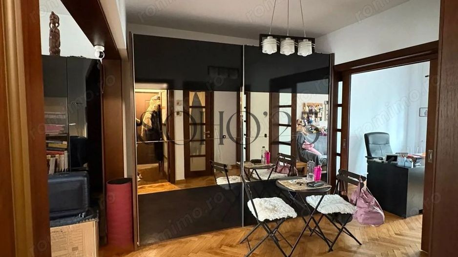 Universitate   Apartament 3 camere, terasă 18 mp, boxă mare 48 mp, mobilat complet - Poză 2