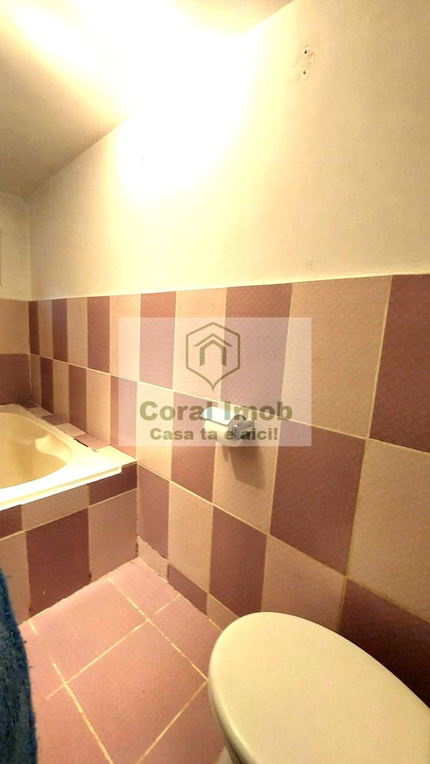 Casa de vanzare curte individuala, centrala, Lacul Tei! - Poză 8