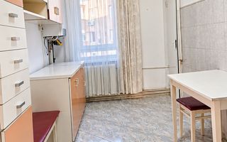 Vând apartament cu trei camere Tudor confort 1 - Poză 6
