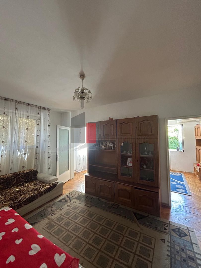 Vânzare apartament 3 camere Șos. Giurgiului - Poză 1