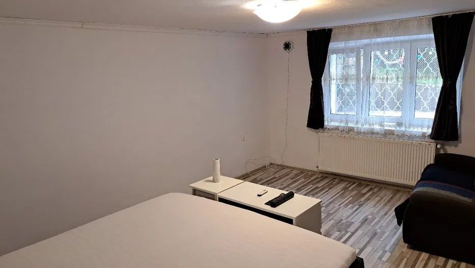 apartament 3 camere - Poză 4