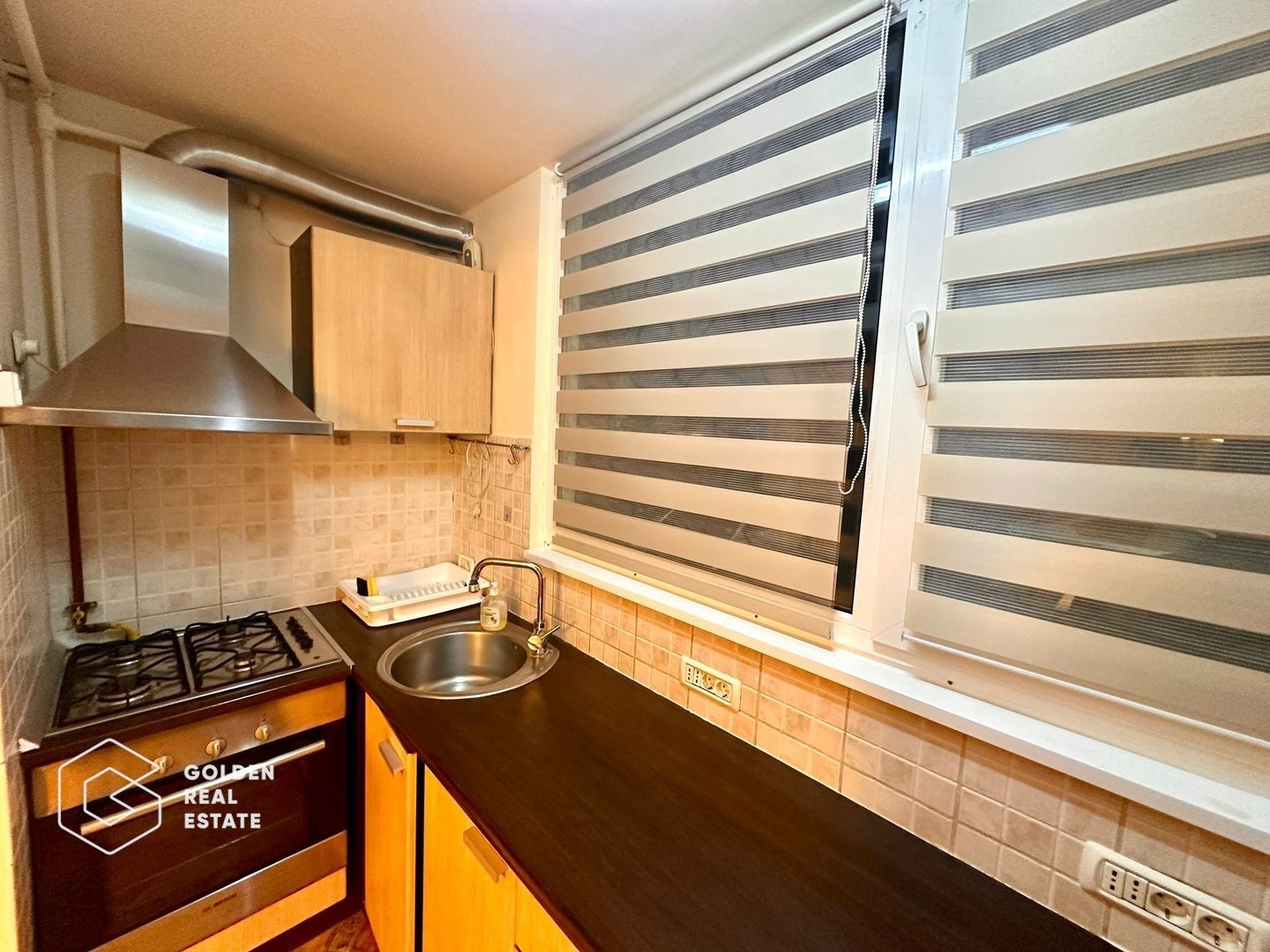 Apartament superb, 4 camere, parcul Orizont, parter, 2 bai, centrala proprie - Poză 12