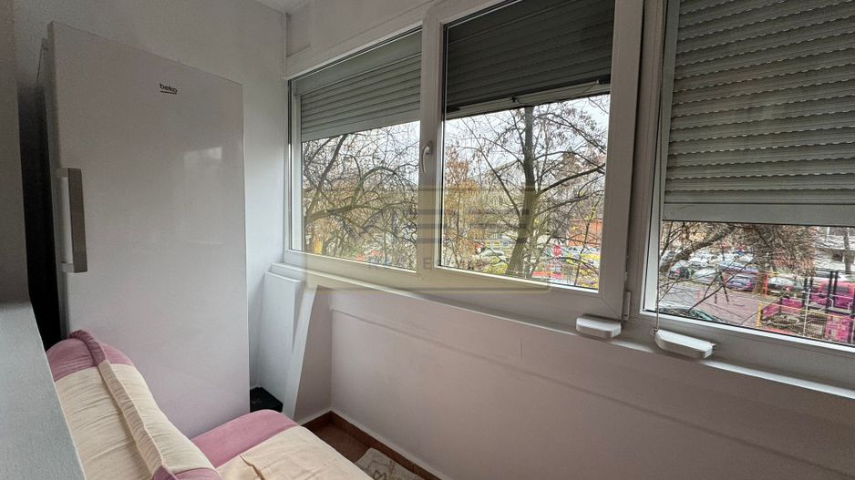 Apartament 3 camere 2 bai central Rond Podu Ros - Poză 22