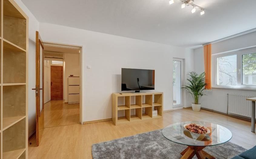 APARTAMENT 2 CAMERE | DECOMANDAT | METROU AUREL VLAICU - Poză 2