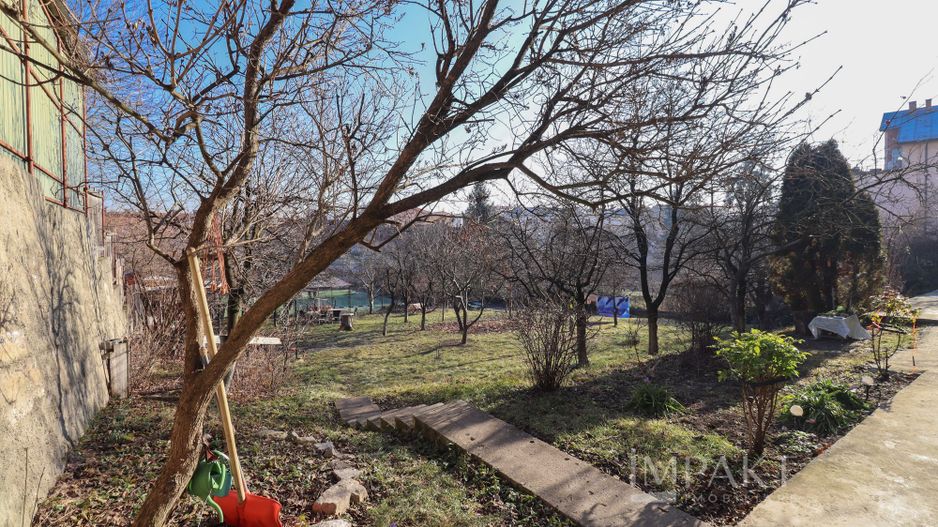 Apartament cu 3 camere si cota parte de gradina, zona strazii Horea! - Poză 11