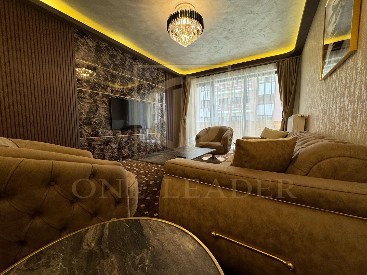 Apartament de Lux 2 Camere | Coresi Brașov | 76 mp | 2 Băi | Parcare - Poză 1