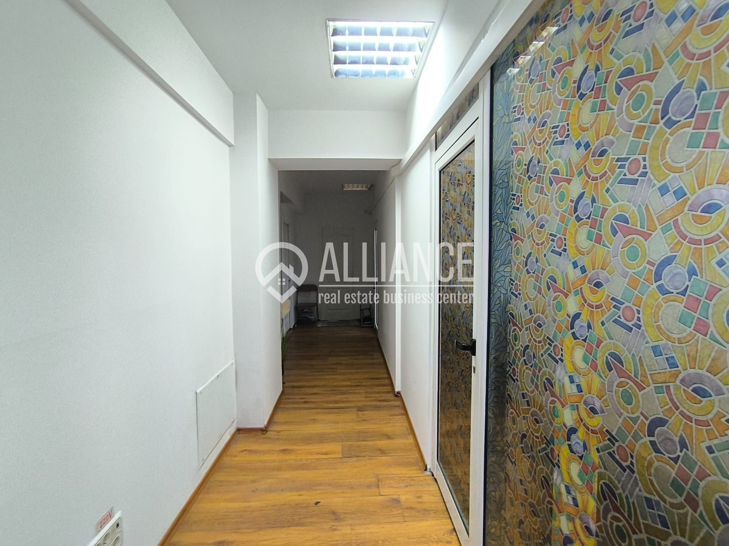 CENTRU - Spatiu birouri ! - Poză 5