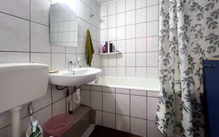 De vanzare 3 camere , decomandat -zona Vasile Alecsandri. - Poză 9