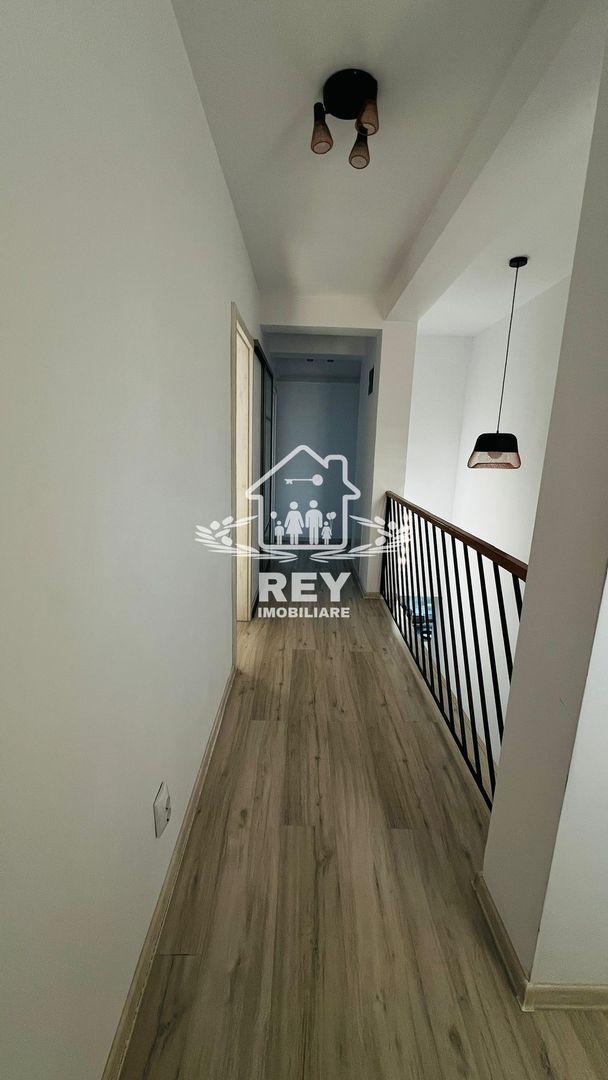 Triplex de vânzare în Șelimbăr 5 camere zona Triajului 3dorm-3băi-3P - Poză 12
