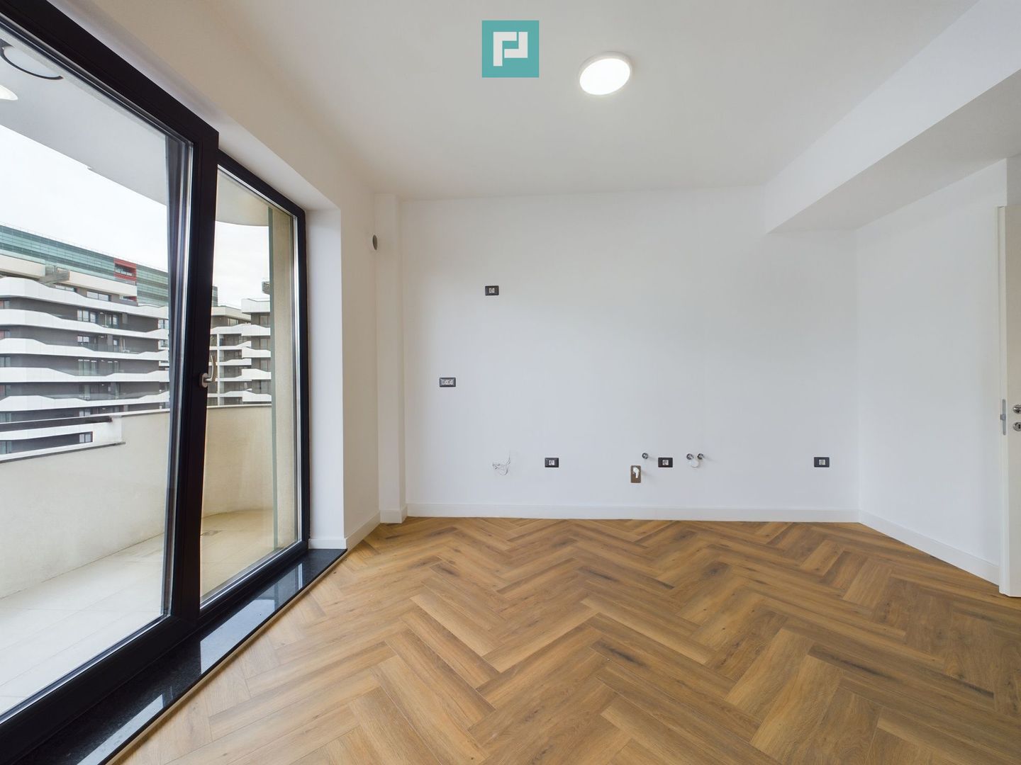 Apartament spațios pe Bulevardul Pipera - Poză 4