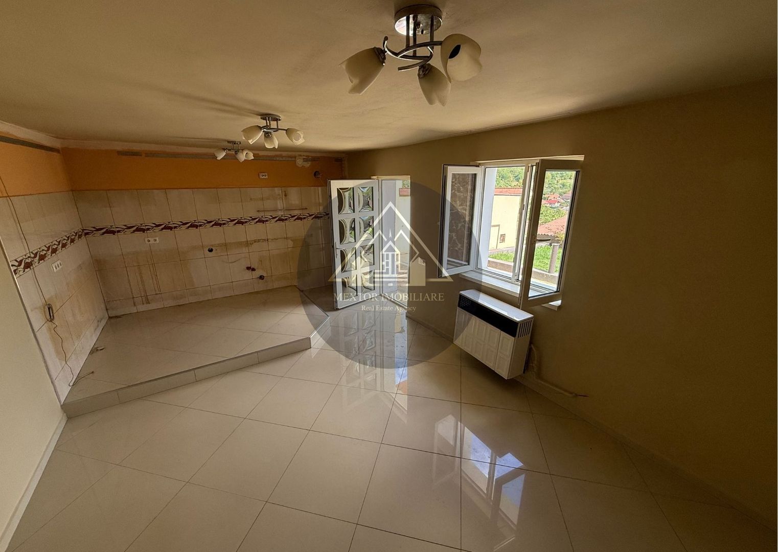 Casa de 3 camere, Medias. - Poză 14