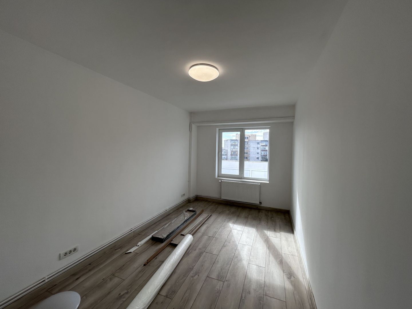 De vanzare apartament Samantha Urcator zona Polivalenta - Poză 9