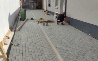 Proprietar - casa 5 camere singur in curte zona Brasovechi Crisan - Poză 4