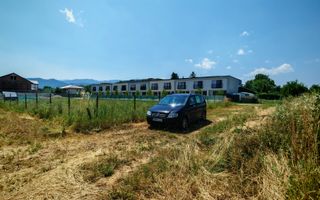 BARTOLOMEU,intravilan,intre case,suprafata de 774 mp,constructii P+2 - Poză 6