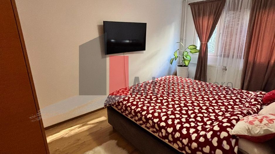 Apartament 3 camere Berceni - Poză 3