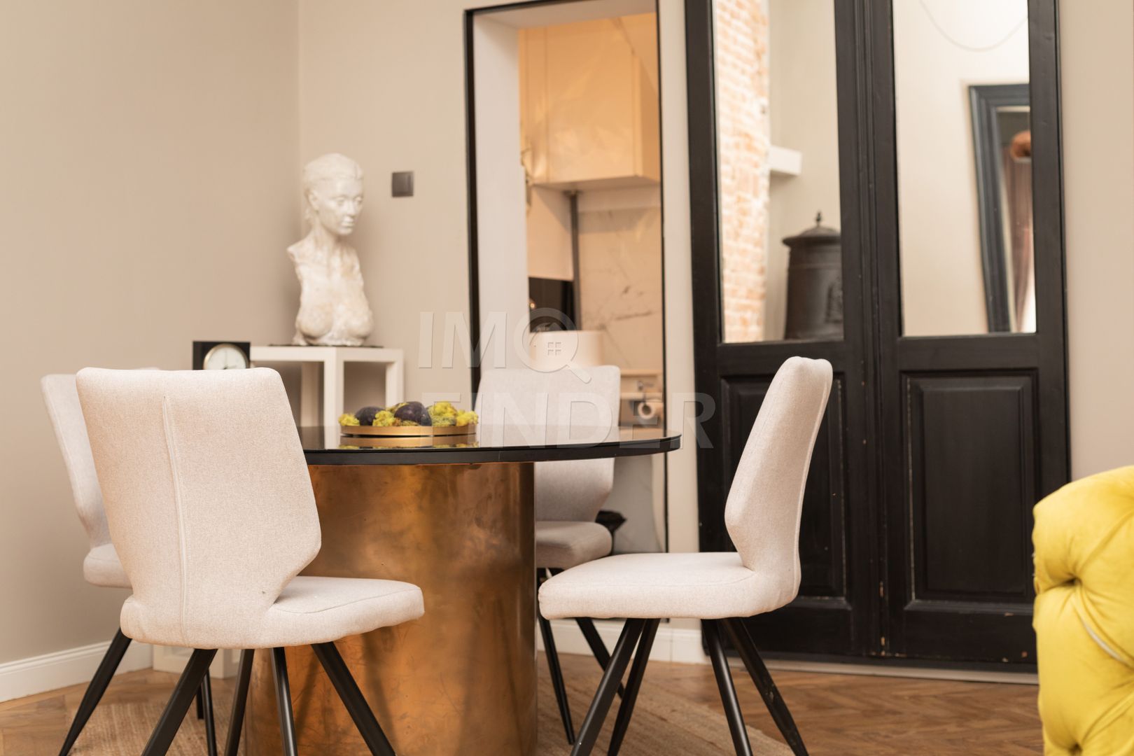 Afacere la cheie, 5 apartamente,  regim hotelier, Piata Unirii - Poză 17