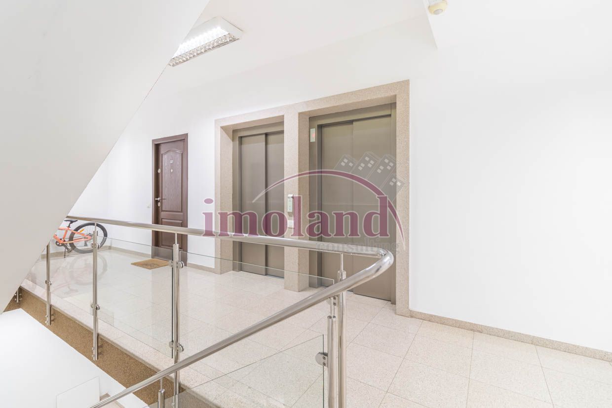 Inchiriere apartament 2 camere - NORTH AREA LAKE VIEW - Aviatiei - Poză 15