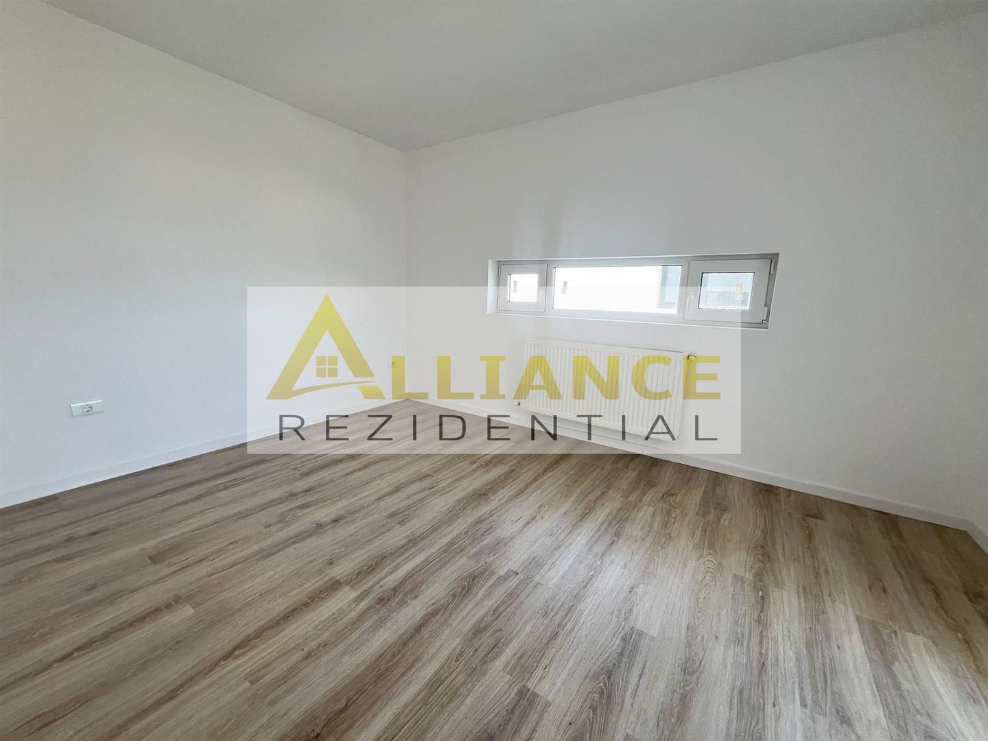 Casa tip duplex - 3 camere - 2 bai - Poză 10