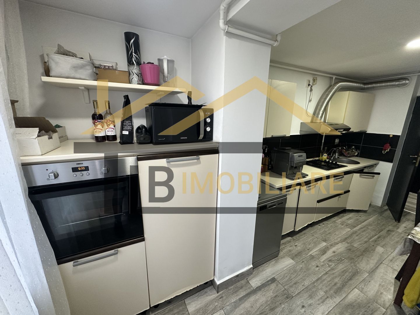 Apartament de 3 camere, 80mp, Zona Poli2 - Poză 2