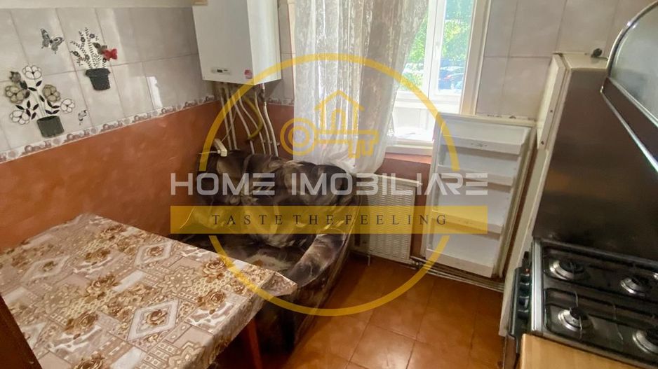 Etaj 1 Apartament 2Camere-Decomandat -Bloc din 1982-Nicolina 2 - Poză 4