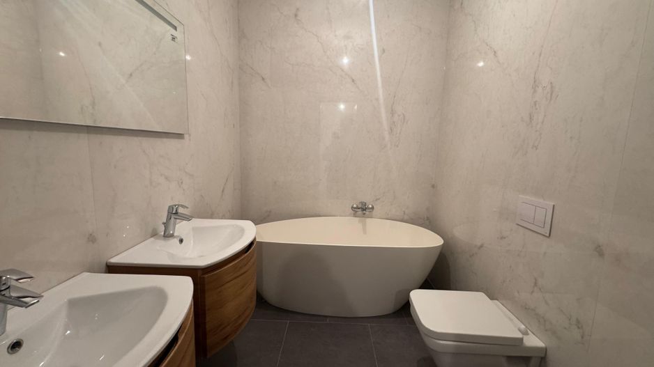 3 camere PREMIUM| 99.7 MP + 9.35 MP terasa - Poză 9