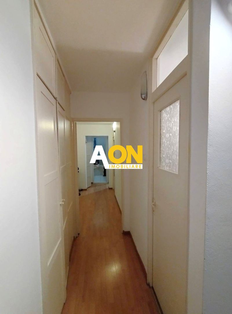 Apartament 3 camere, 68 mp utili, Cetate, zona Piata Cetate - Poză 4