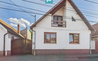 Casă cu 4 camere, curte și atelier mecanic - Sebeș - Poză 10