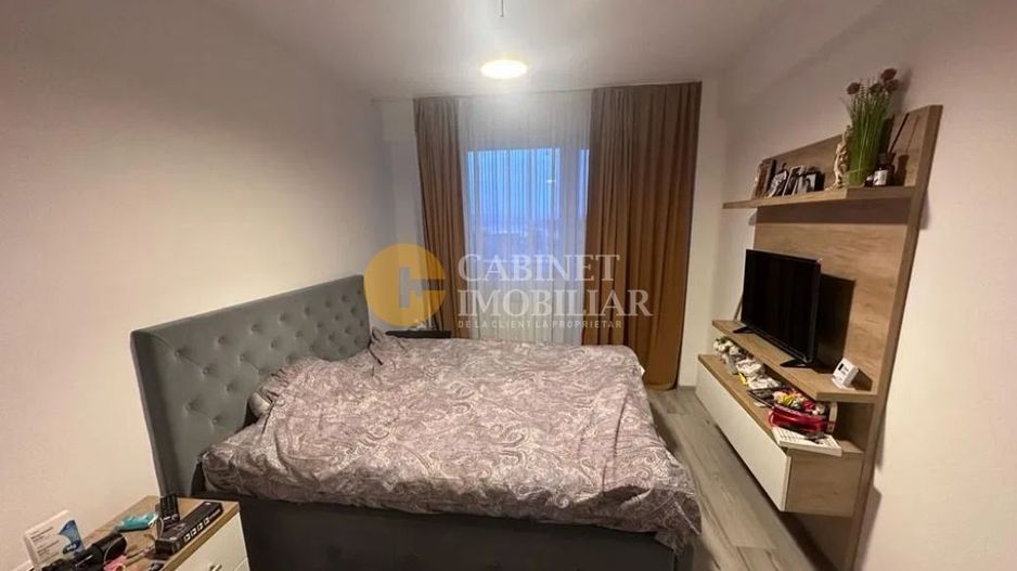Pacurari Etaj 2 Apartament 3 camere mobilat-utilat complet garaj + loc parcare - Poză 3