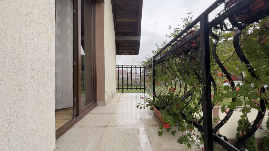 Casa de vanzare in Lupesti, la 10 km de Onesti - Poză 20