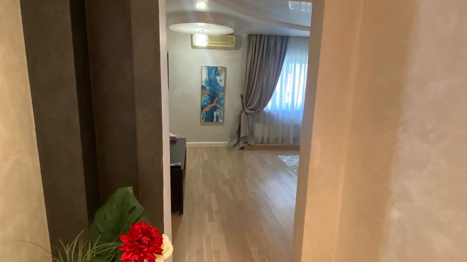 apartament 3 camere        A34 - Poză 2