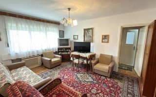 Apartament 3 camere MV1 Str. Gladiolei 6 Etaj III - Carei - - Poză 2