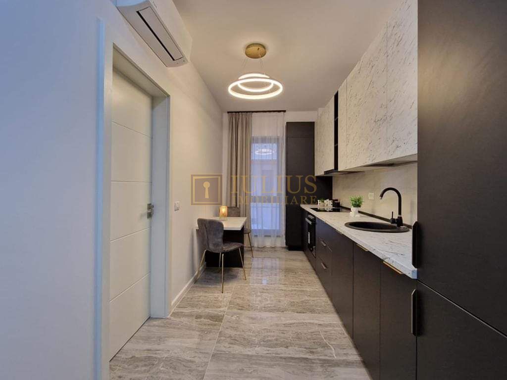 Future Residence, acces la piscină. Loc parcare privat(exterior) - Poză 4