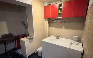 Garsoniera  decomandata 38 mp/10 minute metrou Aparatorii Patriei/1981 - Poză 7