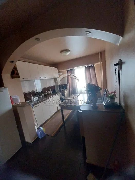 Apartament cu 2 camere zona Unirii Sud conf 1 etaj 3 din 10 mobilat Pret: 75.000 - Poză 2