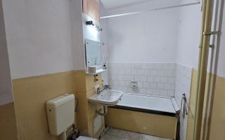 Garsonieră decomandată Sărari Lic. Henri Coandă - Poză 5