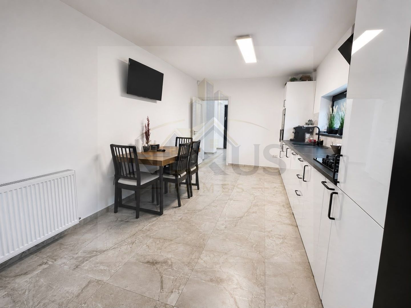 Berceni-150 m Bd 1 Mai - Casa individuala - Mobilata/Utilata - 182 mp - Poză 12