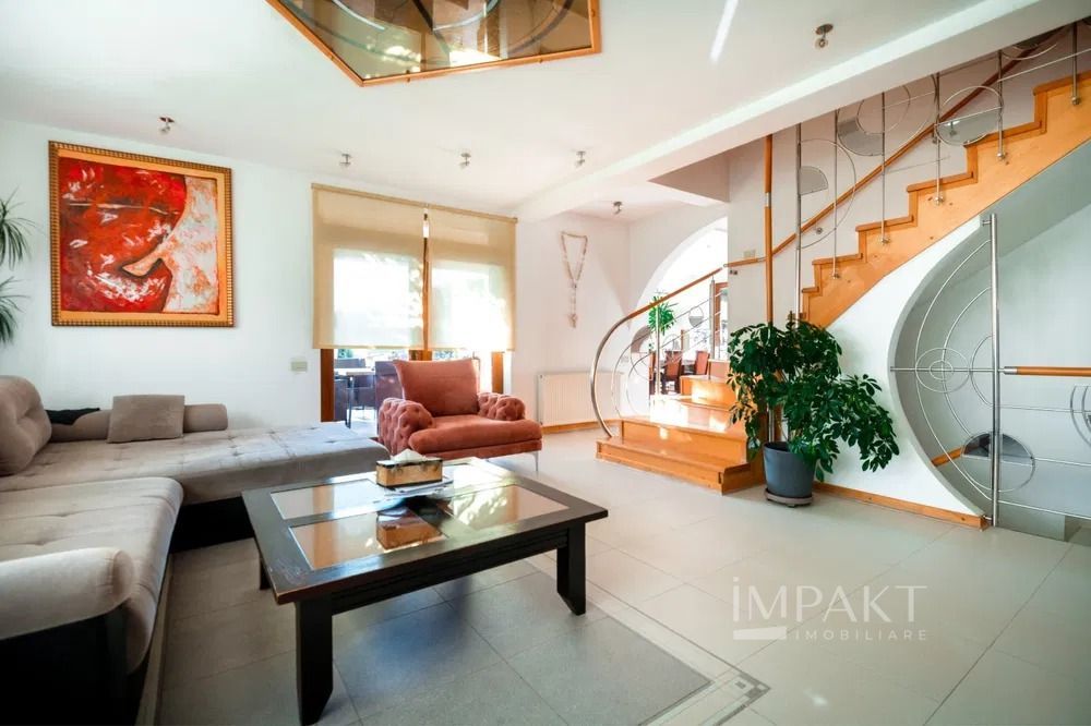 Casa individuala de vanzare im cartierul Mnastur! - Poză 1
